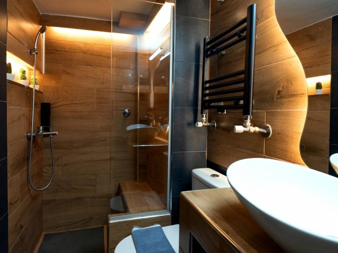 Sky View Suite Serres Exterior foto